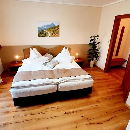 Penzion Gaestehaus Baerwald *