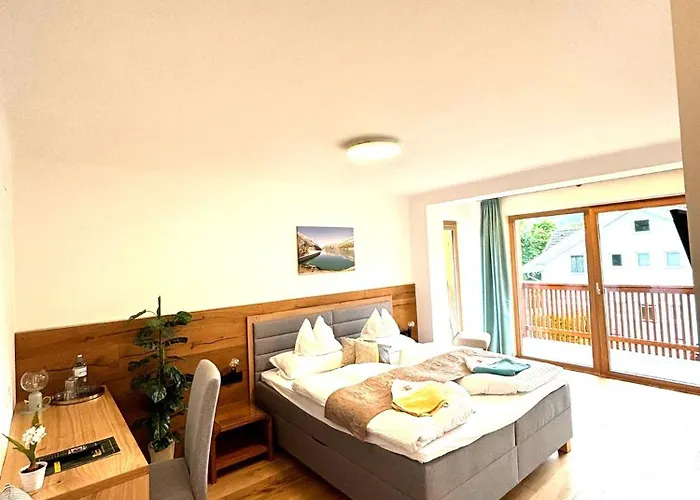 Gaestehaus Baerwald בית הארחה 3*