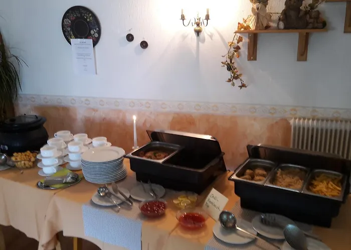 בית הארחה Gaestehaus Baerwald 3*